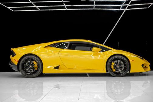 2017 Lamborghini Huracan LP580-2