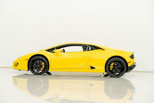 2017 Lamborghini Huracan LP580-2