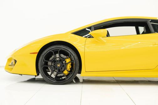 2017 Lamborghini Huracan LP580-2
