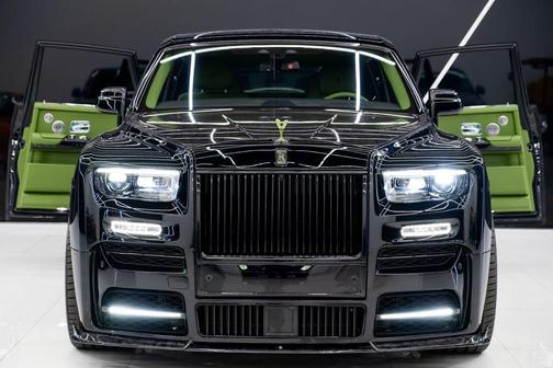 2023 Rolls-Royce Phantom Mansory