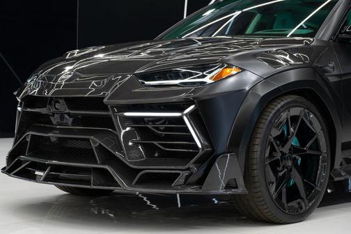 2024 Lamborghini Urus S