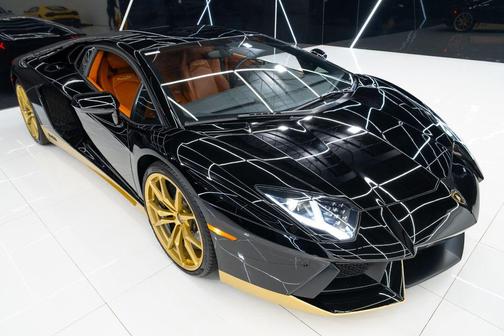 2017 Lamborghini Aventador LP700-4