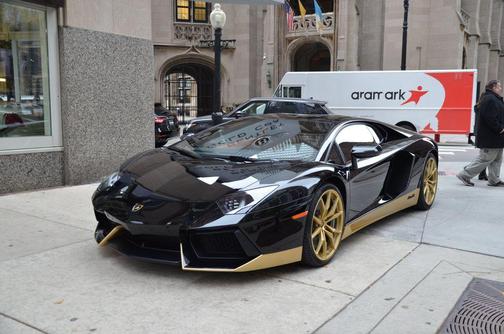 2017 Lamborghini Aventador LP700-4