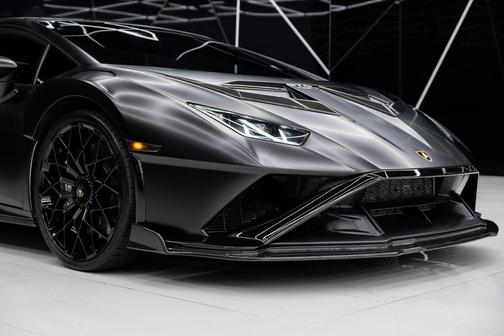 2021 Lamborghini Huracan STO Coupe