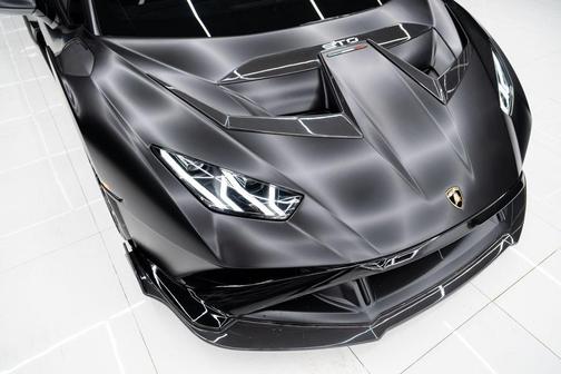 2021 Lamborghini Huracan STO Coupe