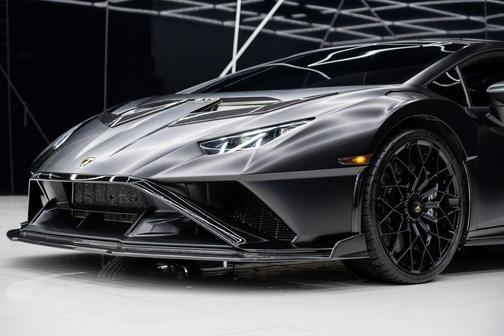 2021 Lamborghini Huracan STO Coupe