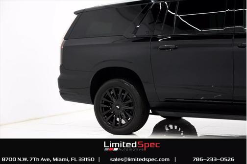 2025 Cadillac Escalade ESV Sport