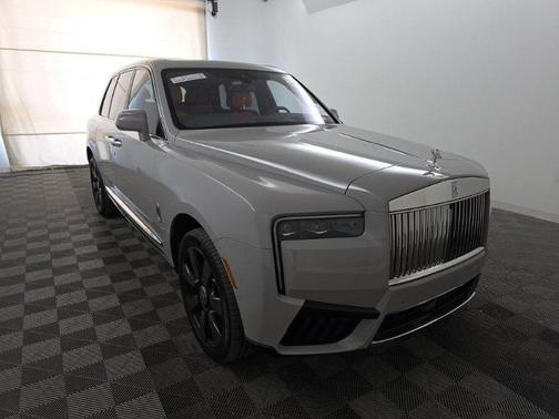 2025 Rolls-Royce Cullinan 