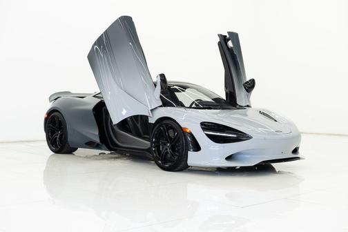 2024 McLaren 750S Spider