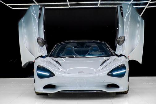2024 McLaren 750S Spider
