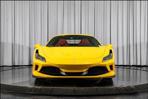 2021 Ferrari F8 Tributo Base