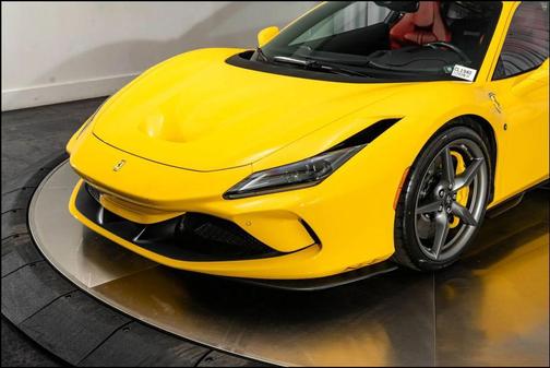 2021 Ferrari F8 Tributo Base