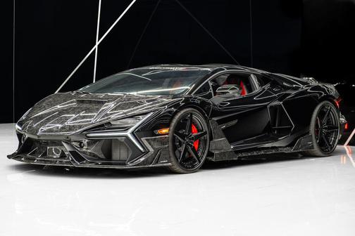 2024 Lamborghini Revuelto Coupe 2D