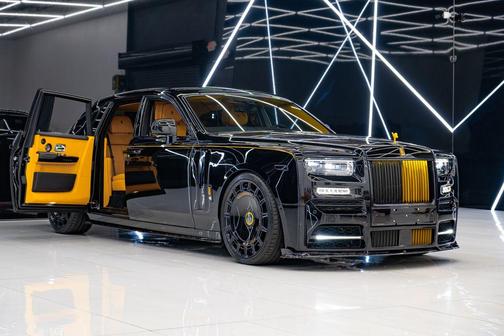 Black 2026 Rolls-Royce Phantom