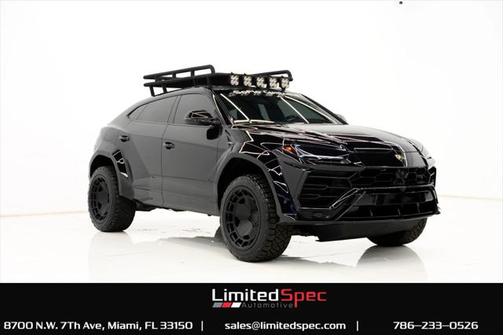 2022 Lamborghini Urus Sport Utility 4D