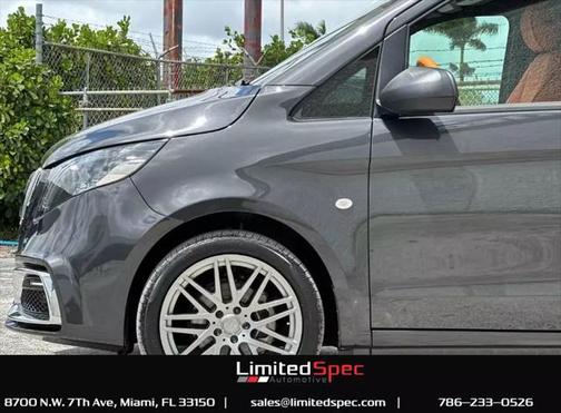 2023 Mercedes-Benz Metris Base