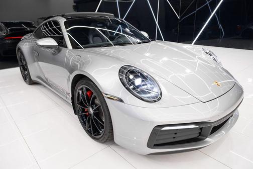 2024 Porsche 911 Carrera