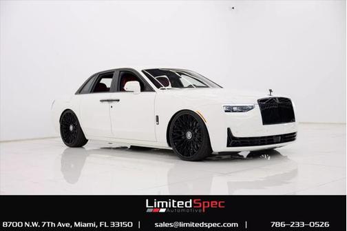 2025 Rolls-Royce Ghost 