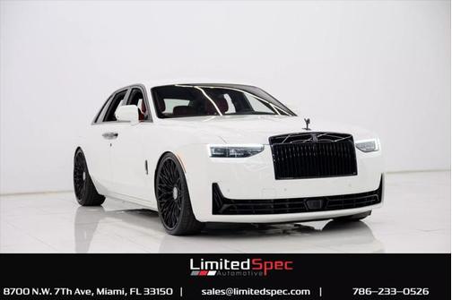 2025 Rolls-Royce Ghost 