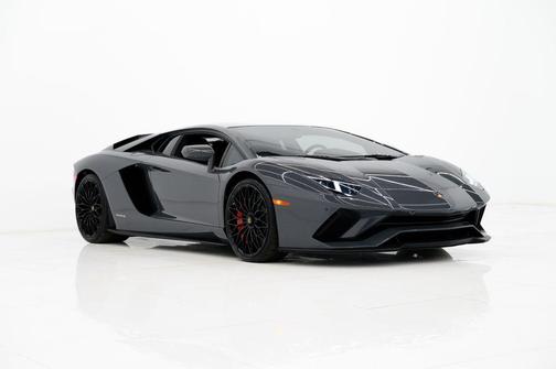 2020 Lamborghini Aventador S S Coupe 2D