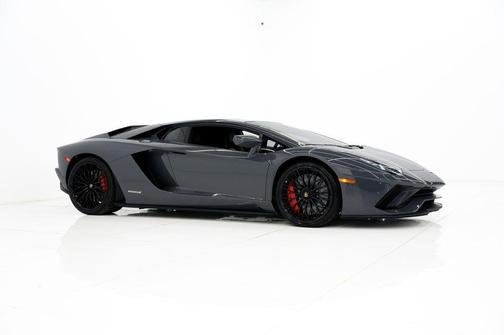 2020 Lamborghini Aventador S S Coupe 2D