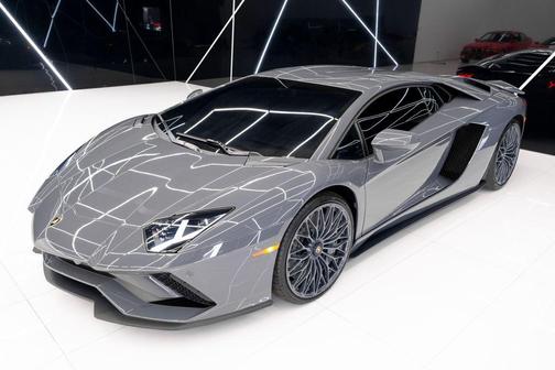 2020 Lamborghini Aventador S S Coupe 2D