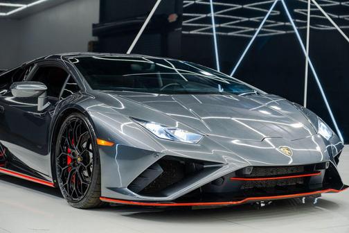 2021 Lamborghini Huracan EVO Coupe