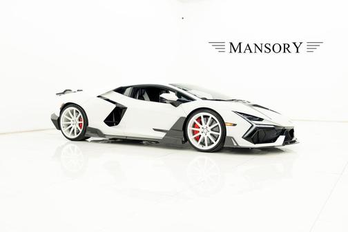 2024 Lamborghini Revuelto Coupe 2D