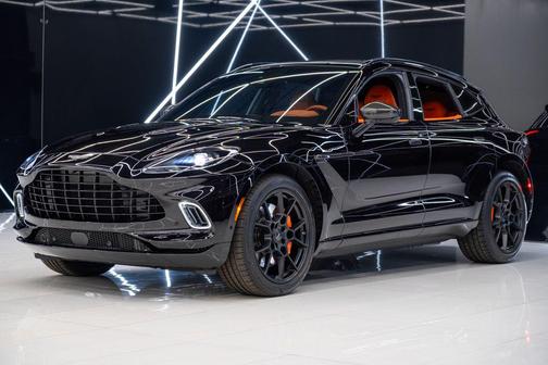 2021 Aston Martin DBX Base