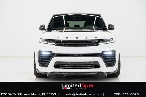 2025 Land Rover Range Rover Sport SE