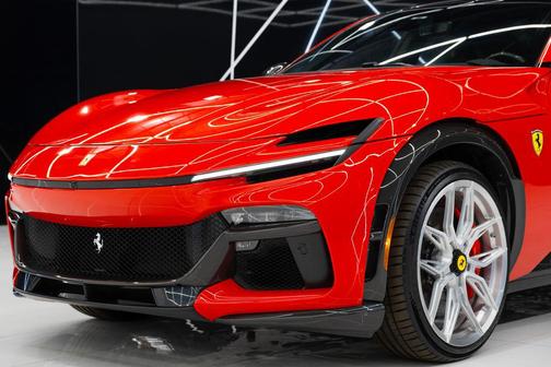 2023 Ferrari Purosangue 