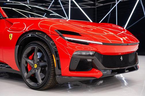 2023 Ferrari Purosangue 