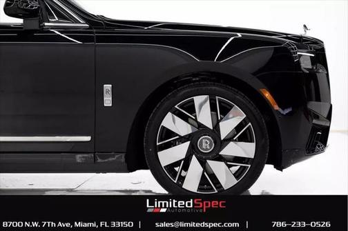 2025 Rolls-Royce Cullinan Base