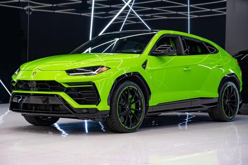 2021 Lamborghini Urus Graphite Capsule