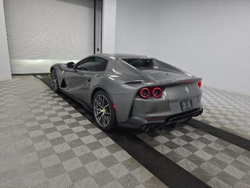 2021 Ferrari 812 GTS Base