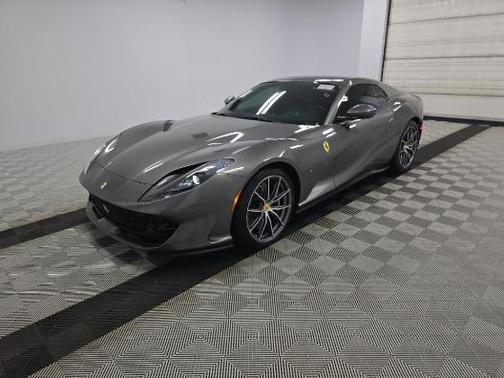 2021 Ferrari 812 GTS Base