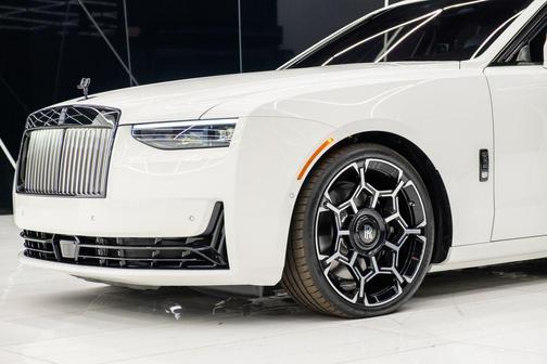 2025 Rolls-Royce Ghost Series II Sedan 4D