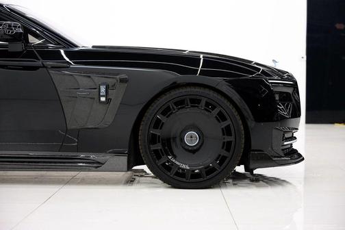 2025 Rolls-Royce Spectre 