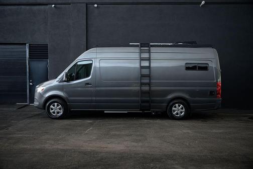 2022 Mercedes-Benz Sprinter 2500 High Roof
