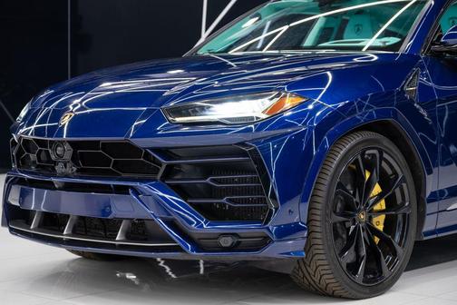 2020 Lamborghini Urus Sport Utility 4D