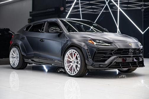 Nero Noctis Matt 2021 Lamborghini Urus Wide Body Kit