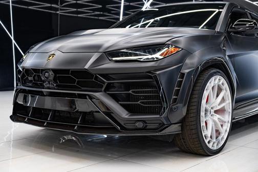 Nero Noctis Matt 2021 Lamborghini Urus Wide Body Kit