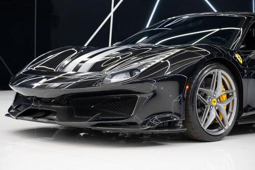 2019 Ferrari 488 Pista Base