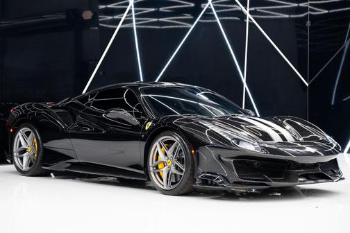 2019 Ferrari 488 Pista Base