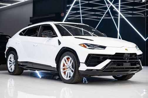 White 2023 Lamborghini Urus