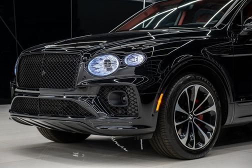 2022 Bentley Bentayga V8