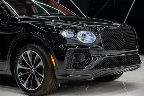 2022 Bentley Bentayga V8