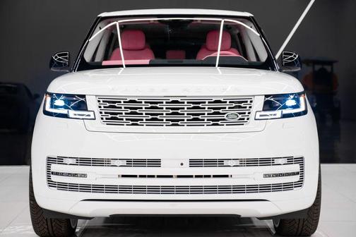 2025 Land Rover Range Rover P400 SE