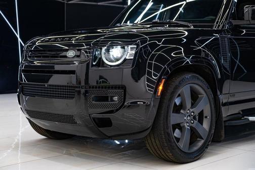 Santorini Black Metallic 2023 Land Rover Defender 110 V8
