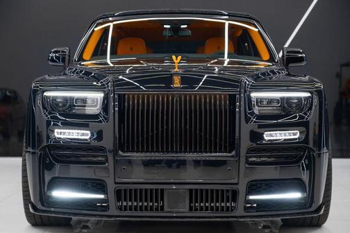 2025 Rolls-Royce Phantom 